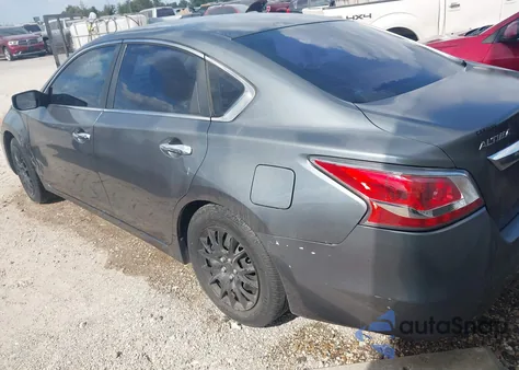 2014 Nissan Altima 2.5 S z USA, uszkodzony, nr VIN 1N4AL3AP9EC151990
